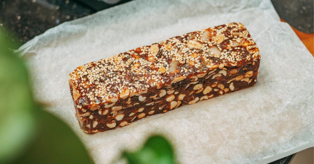 MannaBrew Oat & Nut Breakfast Bars